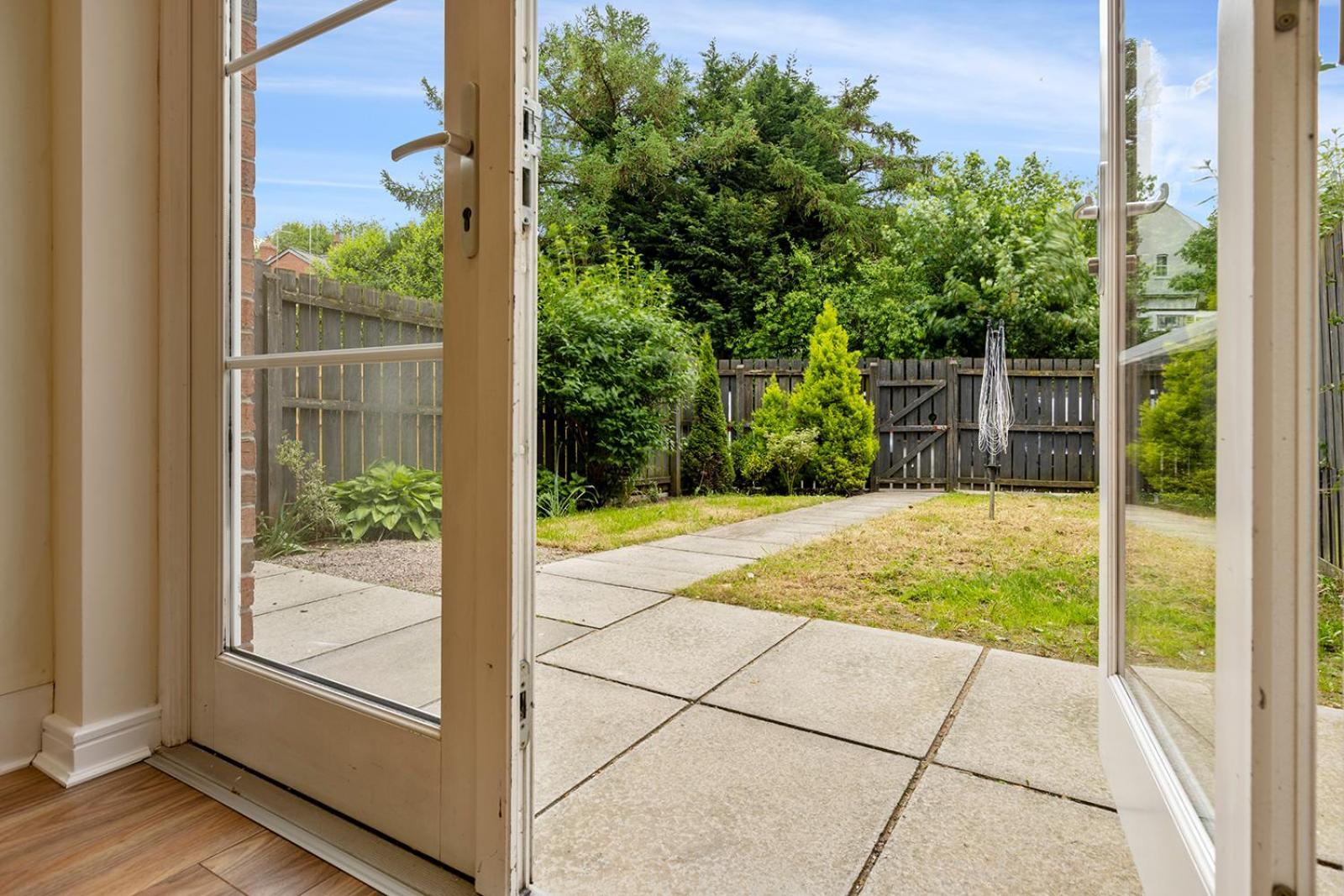 Riverside Townhouse Antrim Extérieur photo