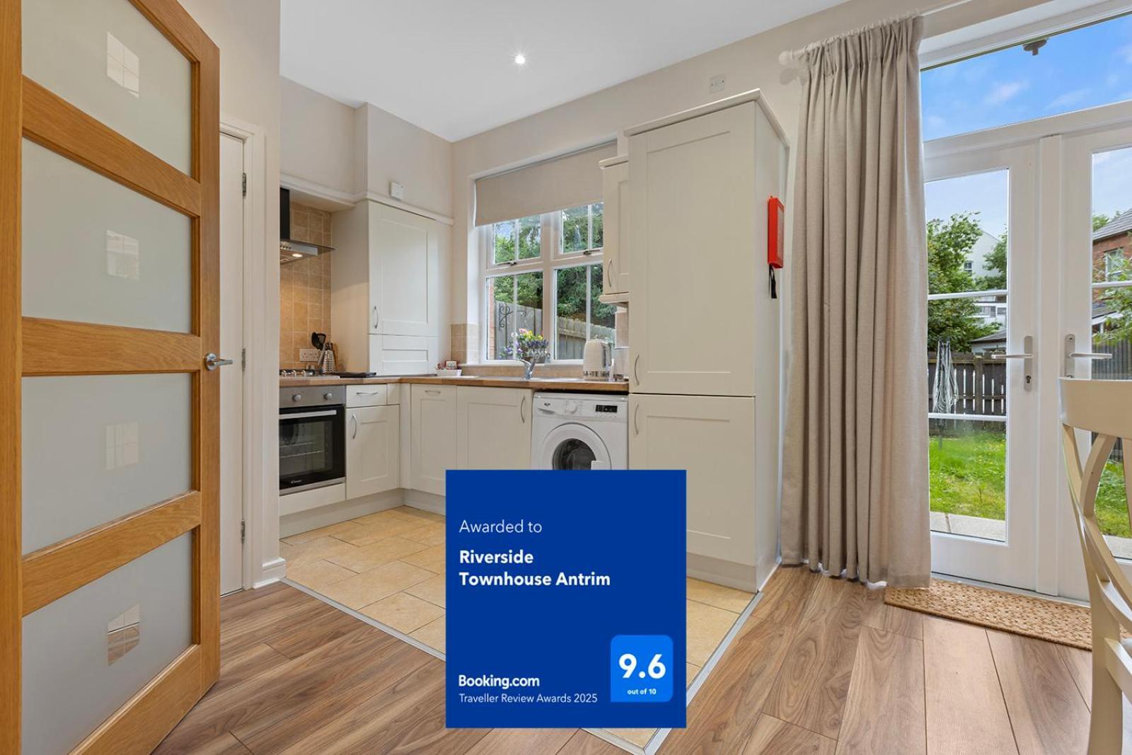 Riverside Townhouse Antrim Extérieur photo